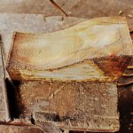 Nghệ thuật từ giày mộc