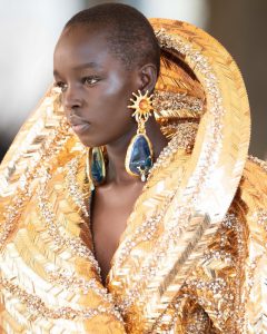 Những điểm nhấn từ Bộ sưu tập Haute Couture Xuân Hè 2022