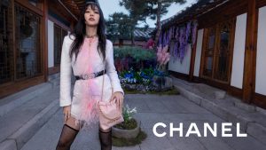 Biến đổi phong cách linh hoạt như chiếc túi xách CHANEL 22