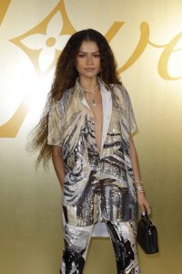 Zendaya tỏa sáng với trang sức BVLGARI tại show diễn của Louis Vuitton