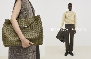 Matthieu Blazy và những xúc cảm Chớm Xuân 2024 của Bottega Veneta