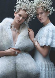 Van Cleef & Arpels kỷ niệm cột mốc sáu tháng có mặt tại Việt Nam