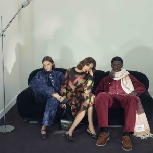 Maison Kitsune Thu/Đông 2024: Sự trở lại của Normcore