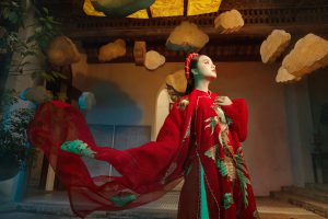 Vũ Việt Hà đem bộ sưu tập Bách Phụng Cát Tường tới Festival Huế 2024