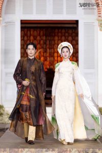 Bạch Dinh và bữa tiệc thời trang áo dài Việt
