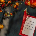 Phút giao niên của người giao thời