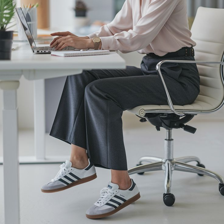 Smart Casual là lựa chọn thời thượng trong xu hướng thời trang công sở hiện nay