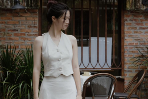 “Hanoi Retro”: Gợi ý phối đồ hiện đại từ nét thanh lịch phụ nữ Tràng An xưa