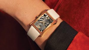 Patek Philippe Gondolo Serata: Đồng hồ xa xỉ mang thiết kế ngựa vằn