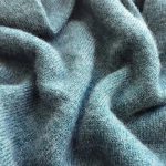 Cashmere, Wool hay Acrylic: Chọn chất liệu giữ ấm và bền đẹp nhất mùa lạnh