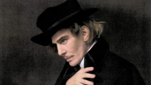 Cựu Giám đốc Sáng Tạo Dior John Galliano gây bất ngờ khi hợp tác với Zara