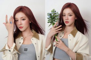 Yuqi (i-dle) tỏa sáng trong BST trang sức mới của Tory Burch