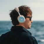 Tai nghe Beoplay H100: Biểu tượng của sự “xa xỉ thầm lặng” từ Bang & Olufsen